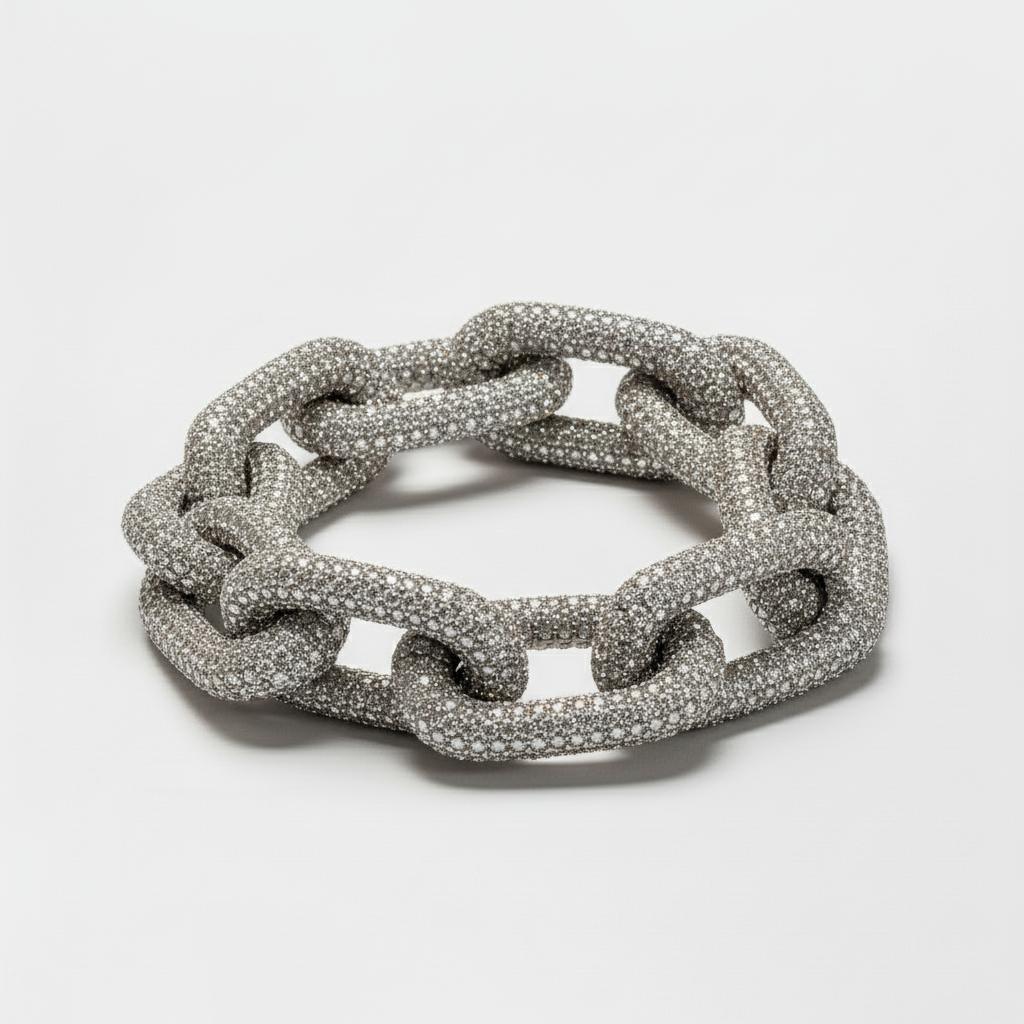 Cuban Handkette Diamonds everywhere